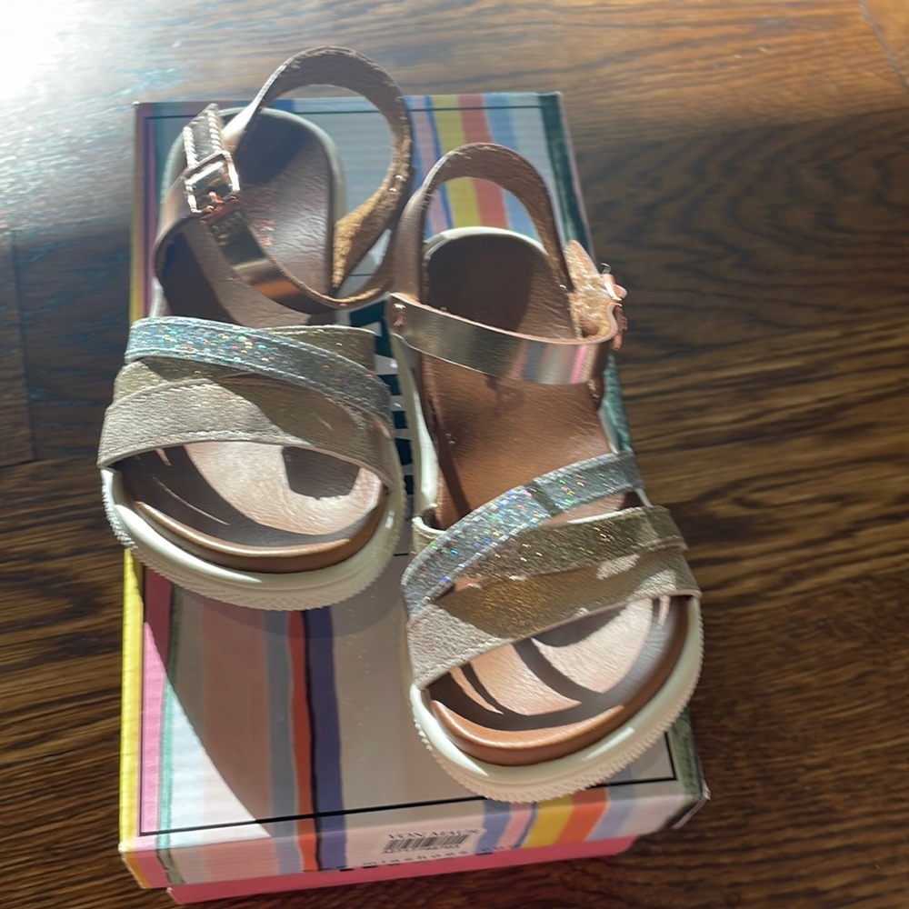 NIB Mia Little Moriah sandal